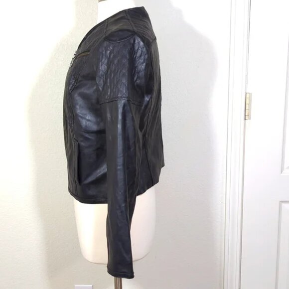 The Limited faux leather jacket blazer M Gorgeous EUC - Picture 2 of 5
